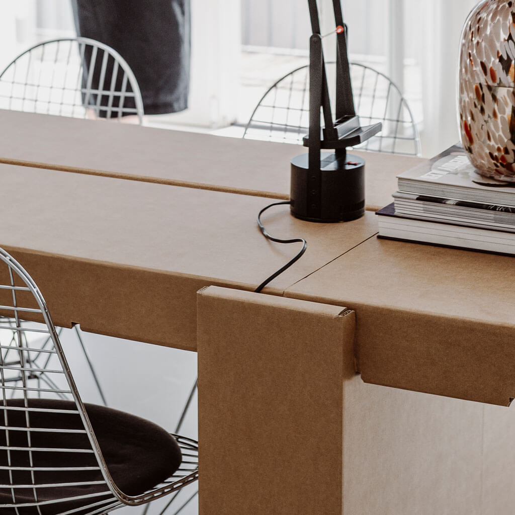 ROOM IN A BOX | GRID Table