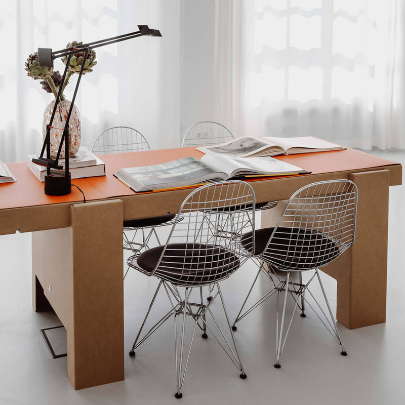 ROOM IN A BOX | GRID Table