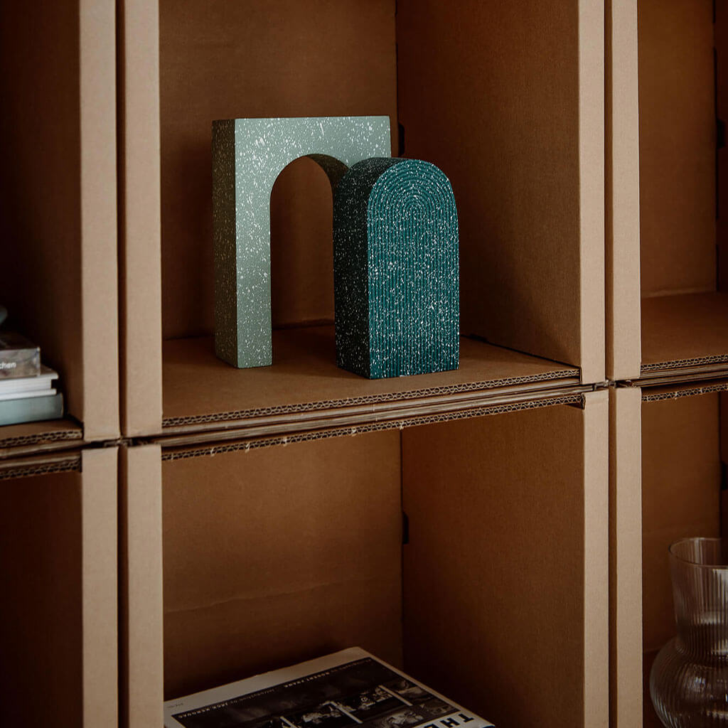 ROOM IN A BOX | Sustainable Cardboard Shelf Module